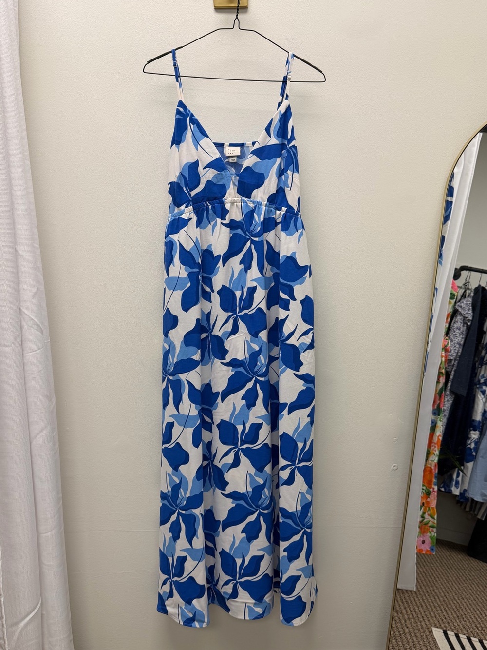 a.new.day Blue & White Floral Maxi Dress NWT. sz large